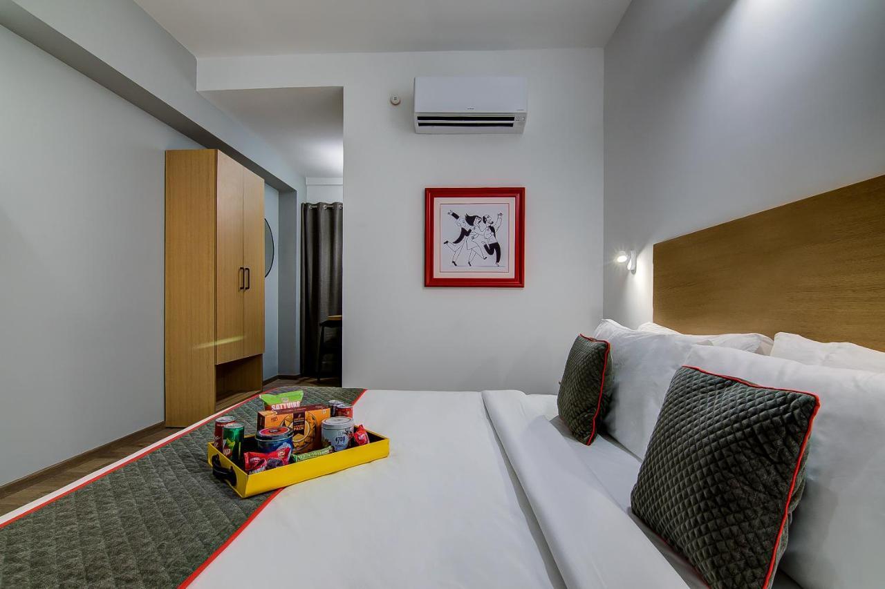 Oyo Townhouse 42 Urvashi Theatre Hotel Chennai Luaran gambar